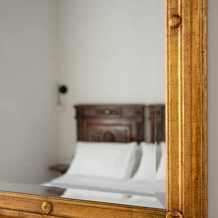 Velato Carafa Palace By Dimorra Guest house Naples