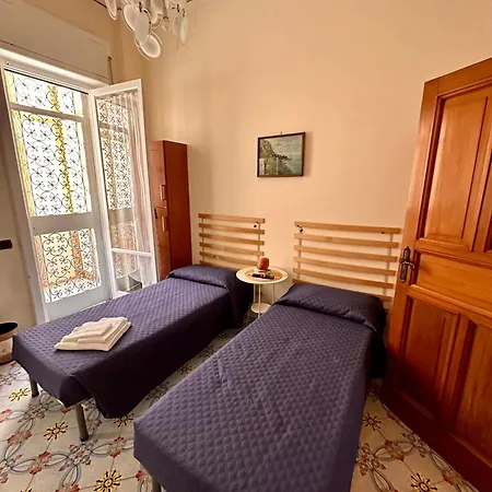 Maman Suite, Center Near Molo Beverello Feriehus Napoli