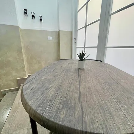 House Karol Naples