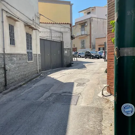 Apartment Ziettas Pop House Naples