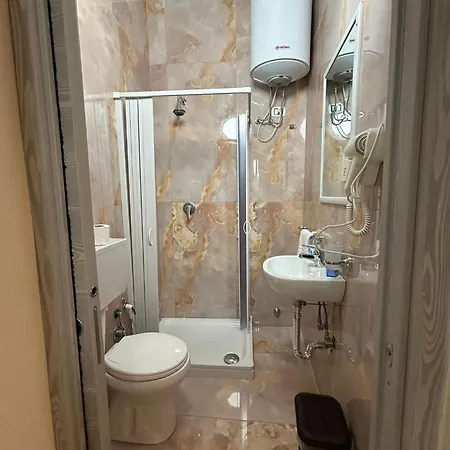 Valentino House Vico Mattonelle 48 * Naples