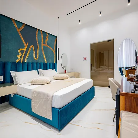 Di Virgilio Luxury * Naples