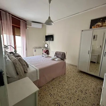 Il Centro Di * Naples