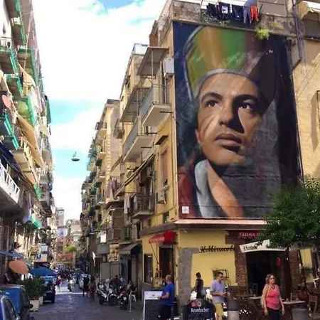 Domus Carbonari Appartamento Napoli