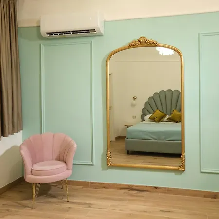 Relais Cristallini Apartment *