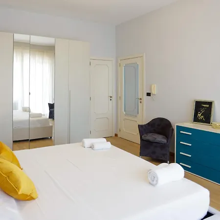 Riviera Di Chiaia 207 Apartment *