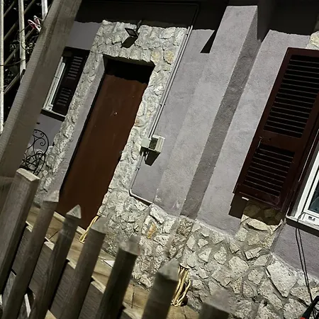 Diamond Apartment