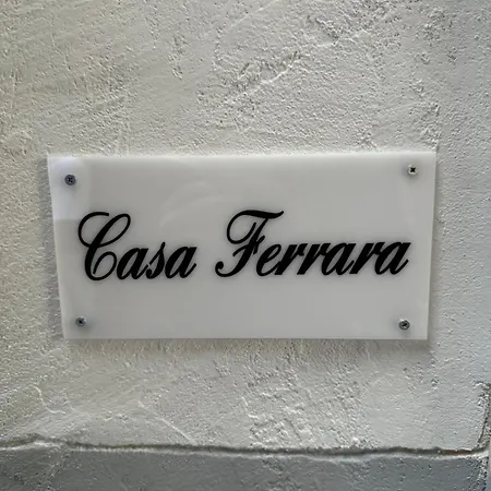Casa Ferrara Sanita Apartment *