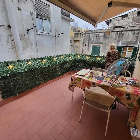 Apartment Santa Chiara Attic , 4 Floor No Elevator Naples
