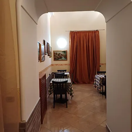 Auberge de jeunesse Town *
