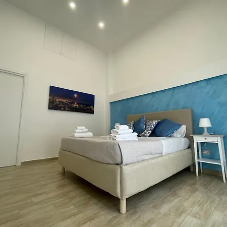 Apartment Duomo Luxury Naples