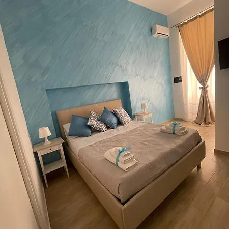Duomo Luxury Apartment Naples