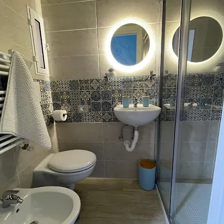 Duomo Luxury Apartment Naples