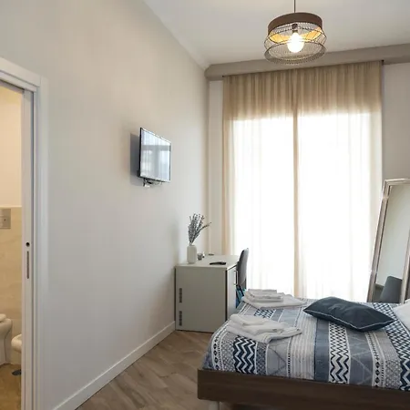 Garibaldi Guest house