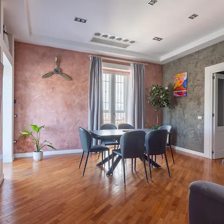 Apartament Panorama Neapol