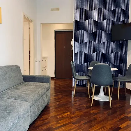 Napoliday Bed and breakfast 3*