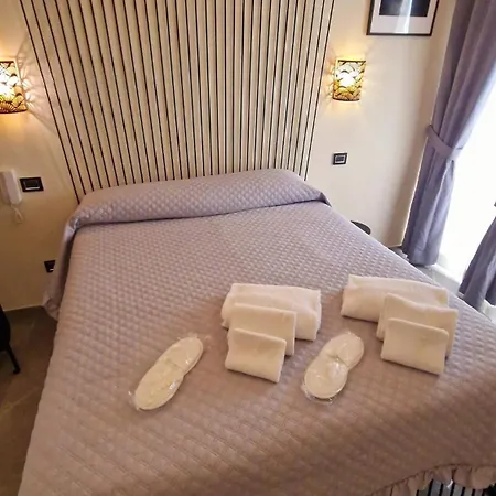 Il Salotto Della Regina Otel 3*