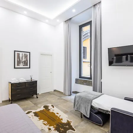 Apartment Palazzo Mormando - Industrial Naples