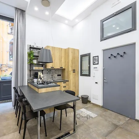 Apartment Palazzo Mormando - Industrial Naples