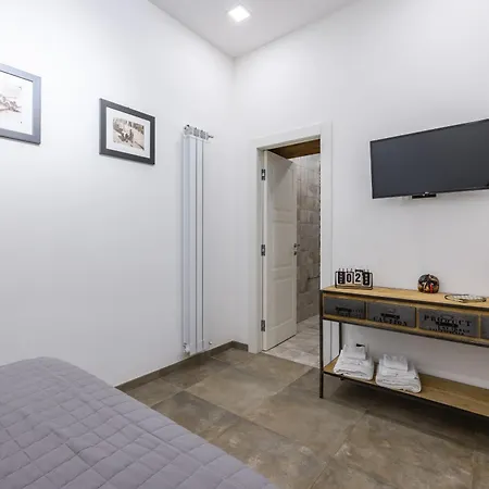Palazzo Mormando - Industrial Apartment *