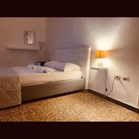 Bb La Fenice Hostel Neapel