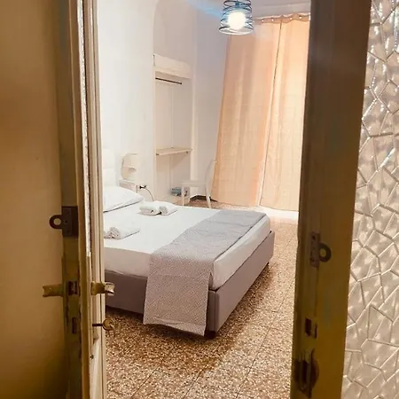 Hostel Bb La Fenice Neapel