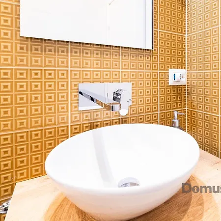 La Casa Nel Tufo By Domusextra Holiday home Naples