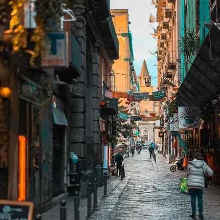 Al Decumano * Naples