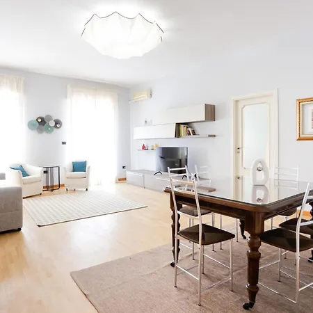 Riviera Di Chiaia 207 Apartment *