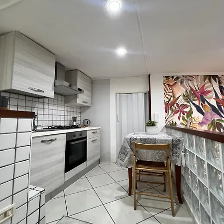 Savoia 270 Apartment *