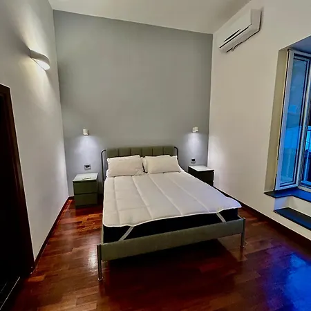 Apartment Ferrigni 33 Naples