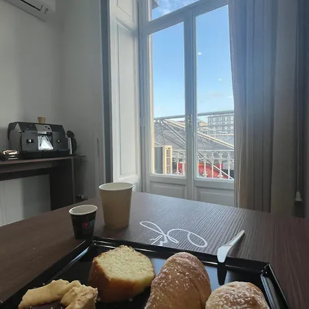 Garibaldi Guest house *