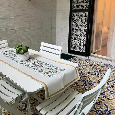 Apartment Essence Naples