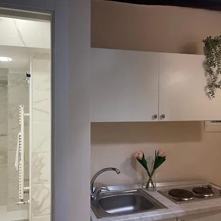 Dimora Aragonese Apartment *