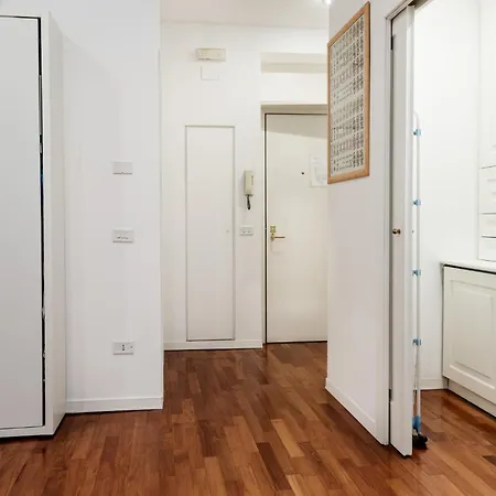 Casa Chiaia Apartment Naples