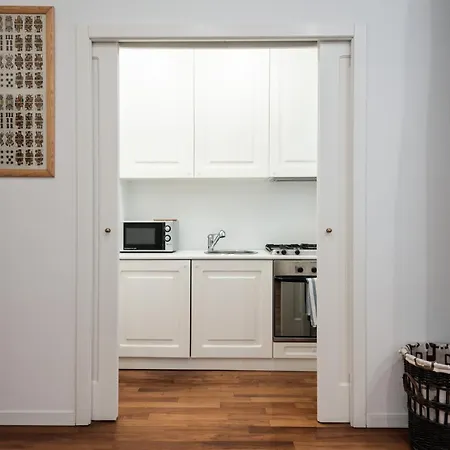 Apartment Casa Chiaia Naples