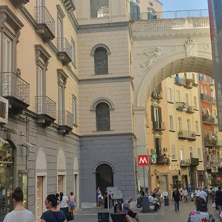 Apartment Casa Chiaia Naples