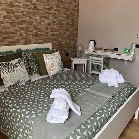 Le Stanze Di Megaride Guest house