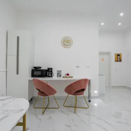 Golden By Dimorra Aparthotel *