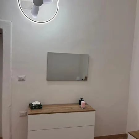 La Maison De L'italie Apartment Naples