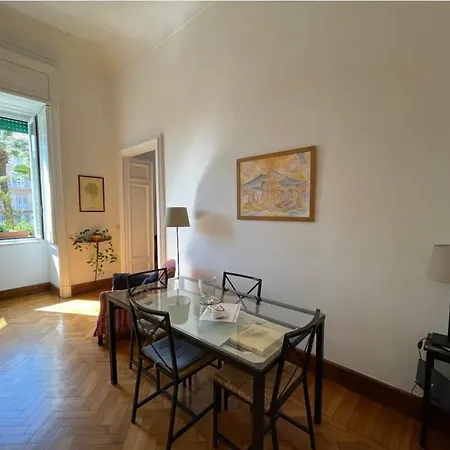 Casa Amedeo Bellissima * Naples