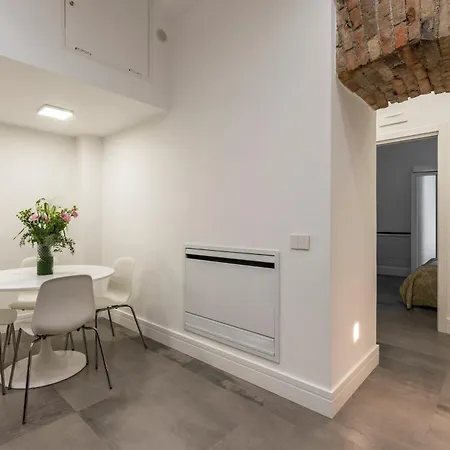 A26 - Premium In Apartment