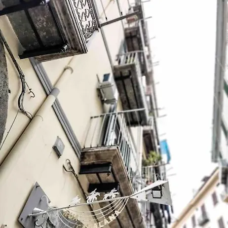 Apartment La Del Porto Antico Naples
