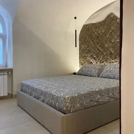 Domus Parthenope Deluxe Apartment Naples