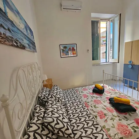 Nunzia's House Apartment *
