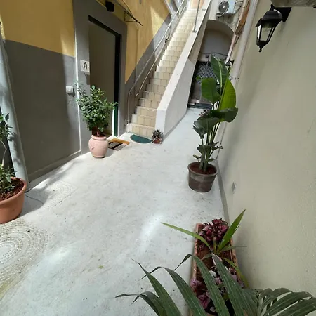 Domus Parthenope Deluxe Naples