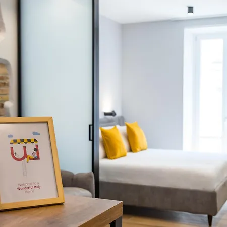Apartment Tribunali Trendy By Wonderful Italy