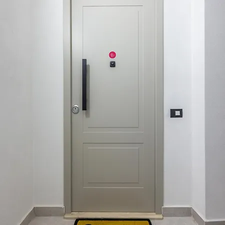 Apartment Tribunali Trendy By Wonderful Italy Naples