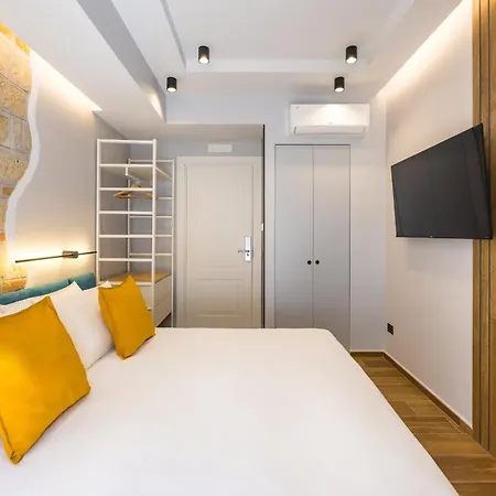 Apartment Tribunali Trendy By Wonderful Italy