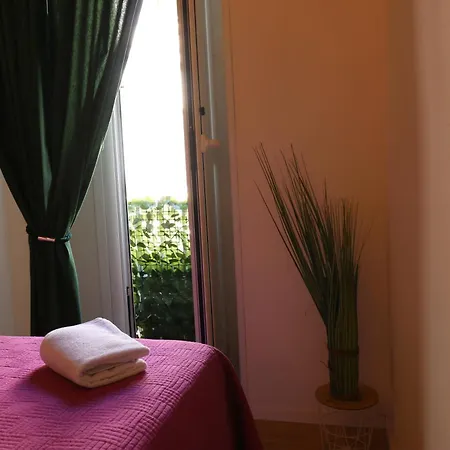 Opera Elegance Apartment